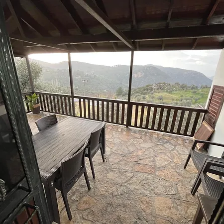 Sirince Citak Konaklari - Panoramik Manzarali Kral Dairesi * Selcuk